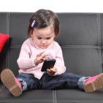 Divieto di vendita e uso dello smartphone per i bambini: in usa è proposta di legge