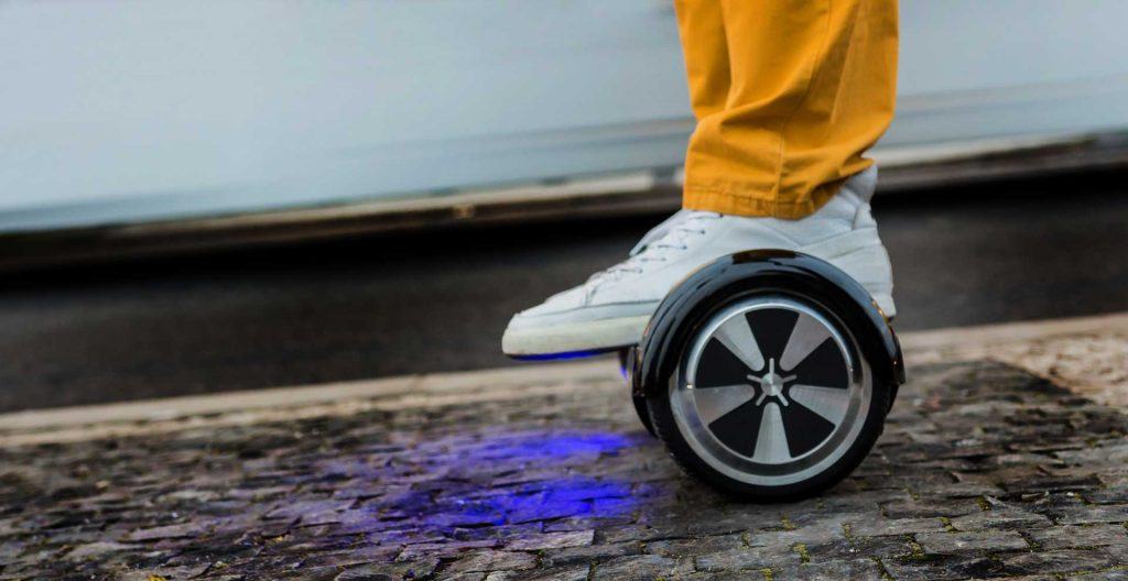 Gli hoverboard: mezzi smart del "futuro"? Gli hoverboard: mezzi smart del "futuro"?