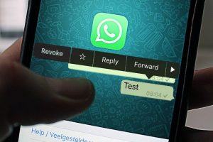 WhatsApp apre finalmente le porte alla revoca dei messaggi
