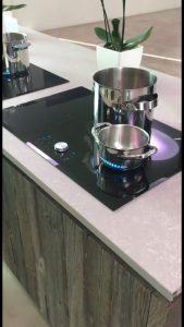 Samsung Smart Home: il piano a induzione Virtual Flame è il futuro della cucina