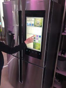 Samsung Smart Home: scopriamo insieme la cucina del futuro e il suo Re, il frigorifero Family Hub!