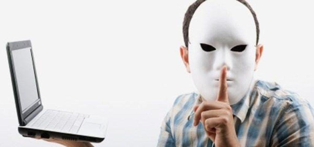 Dimmi come digiti e ti dirò se menti. Riconoscere i fake grazie agli algoritmi informatici. Fake