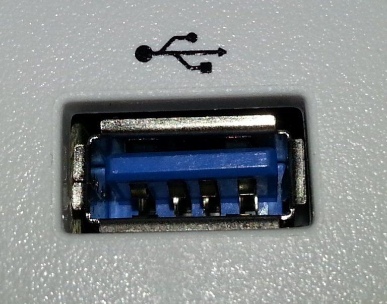 Perché si inserisce l’usb nel verso errato?