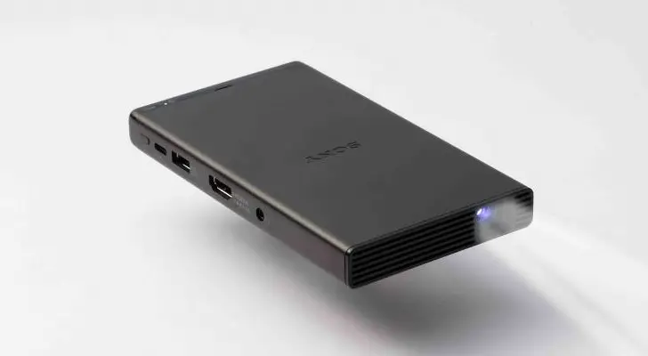MP-CD1: il nuovo proiettore portatile targato Sony 2
