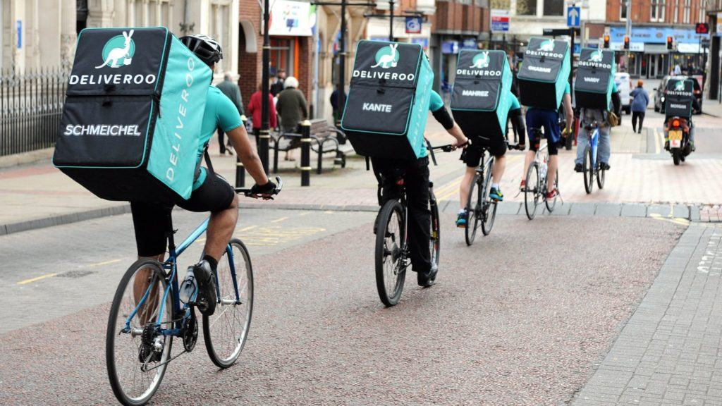 Deliveroo, ordinare un buon cibo direttamente stando a casa! Deliveroo