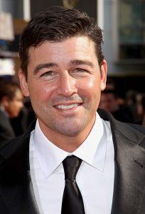 Scambio di ruoli tra Kyle Chandler e George Clooney 1