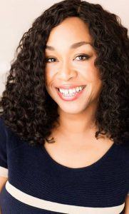 Grey's anatomy : shonda rhimes ed ellen pompeo co-produttrici