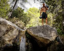 Enter the kettlebell: allenamento e crescita personale