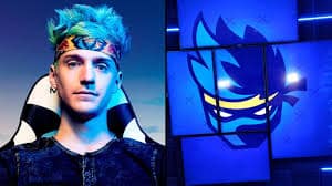 Durante un 'matto' streaming Ninja prova a fare ballare Times Square