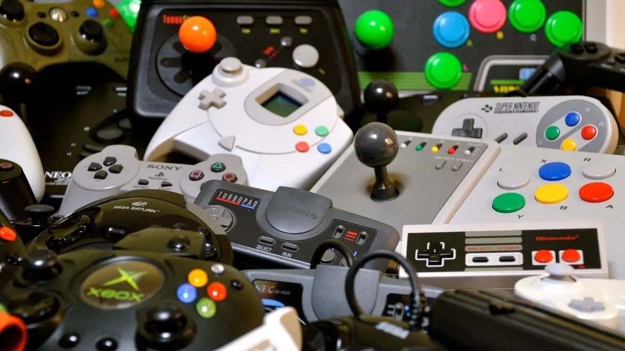 Retrogaming: utente italiano ha venduto giochi non originali per oltre 100.000€