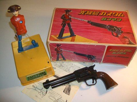 La più nota variante dei Beam Gun Games, quella del cowboy, sarebbe tornata a fare capolino in WarioWare; la pistola, invece, sarebbe stata ripresa su Nintendo Entertainment System (NES) con il nome di NES Zapper, e con essa anche il Duck Hunt che abbiamo descritto nella scorsa puntata