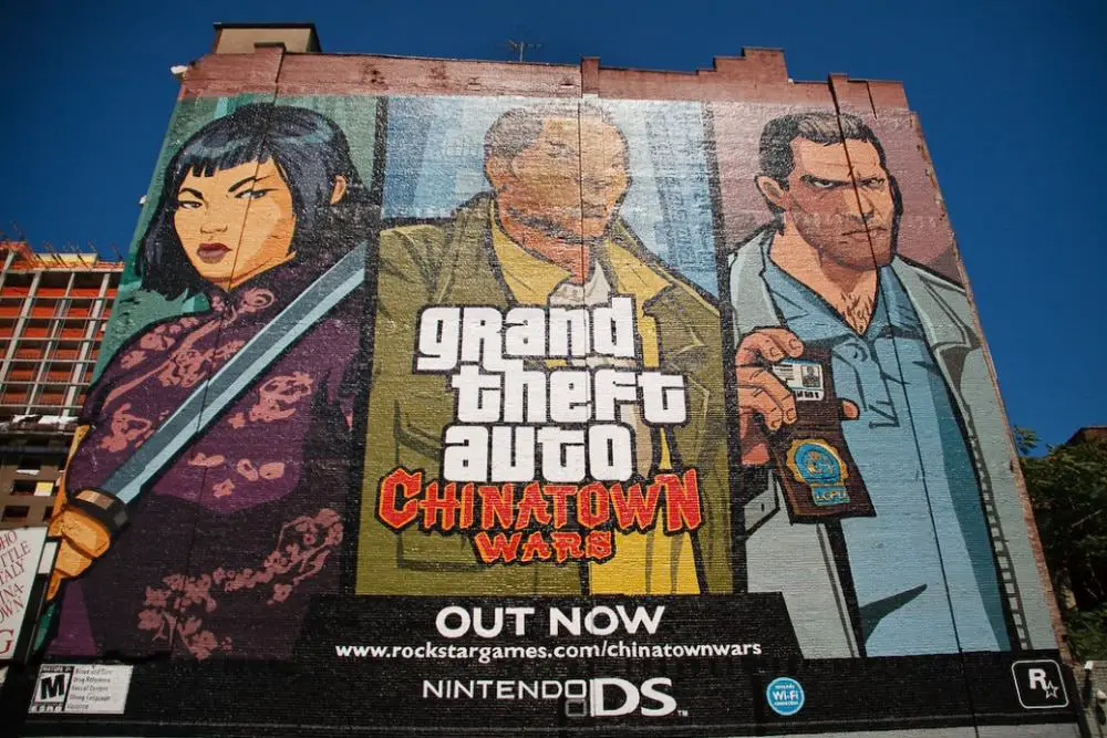 La fiducia nel gioco - e per estensione nella console - portò con sé il marketing "colossale" tipico di Rockstar; che poi il titolo, esplicitamente ambientato nella stessa Liberty City di Grand Theft Auto IV, fosse stato portato su altre console in seguito è un altro discorso