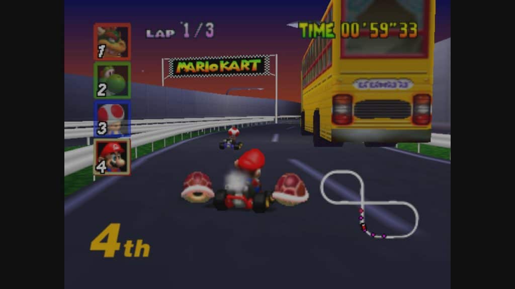 Toad's Turnpike (Autostrada di Toad, in Mario Kart 8), durante una sessione di gioco di Mario Kart 64 sulla Virtual Console di Wii U: al di là delle tinte più scure dovute a questa riedizione, il gioco è esattamente scarno di dettagli come appare