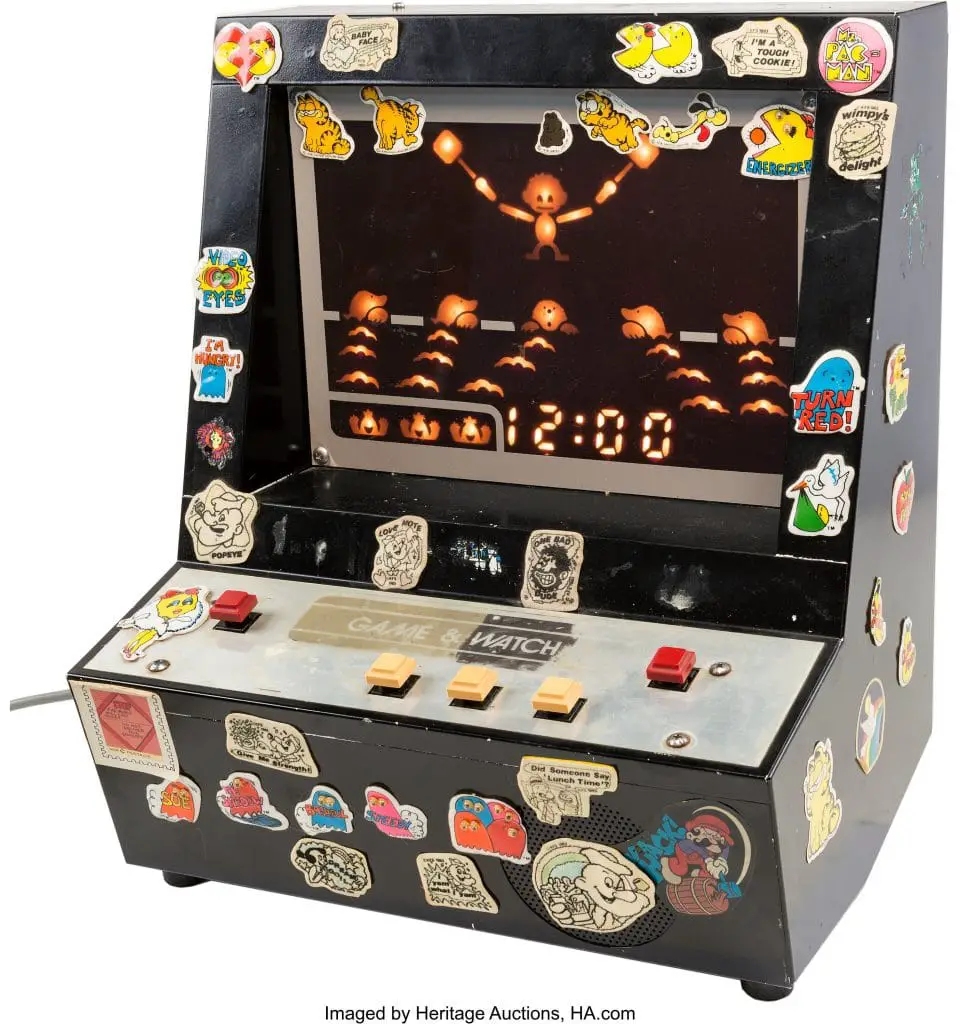 Un rarissimo Game & Watch gigante andrà all'asta