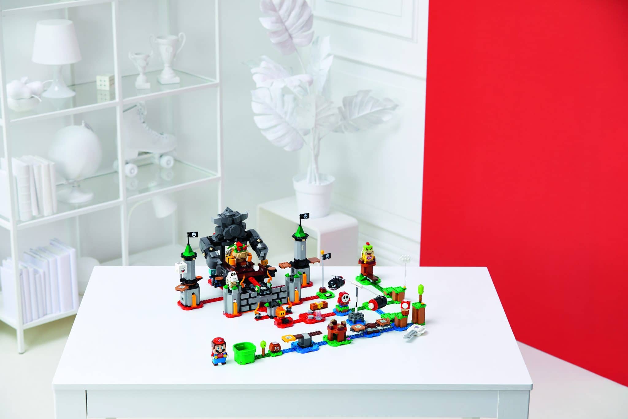 Nintendo e Lego Group svelano l'intera linea LEGO Super Mario