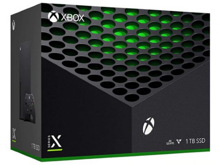 Xbox series x, compare online la confezione della console