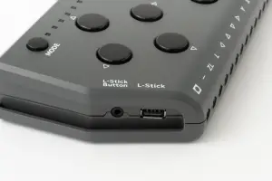 Hori rilascia un controller per Switch, dedicato alle persone con disabilità