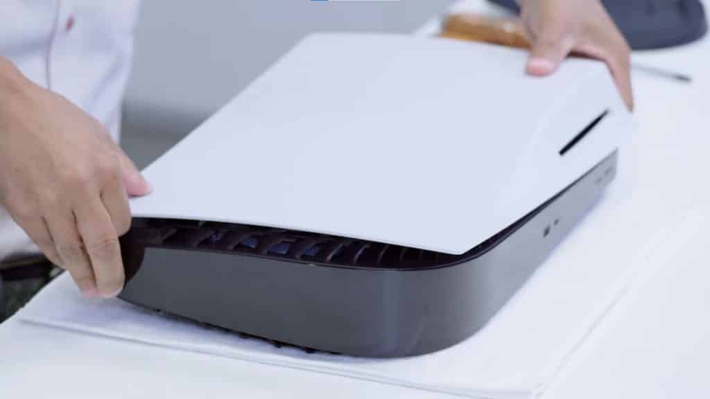 Playstation 5: disponibile il nuovo aggiornamento per la console sony Playstation 5