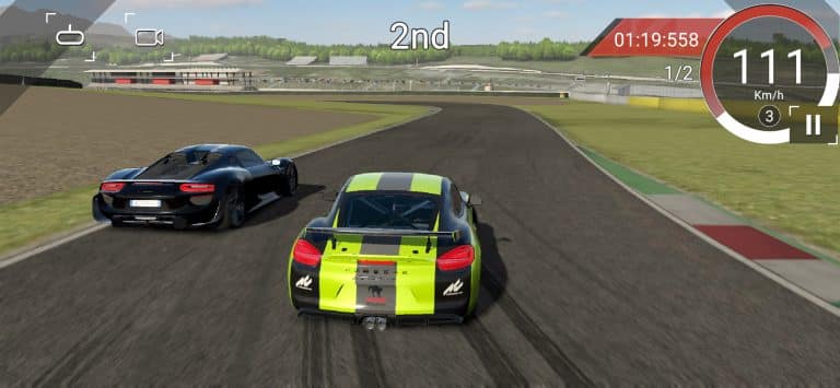 Assetto corsa mobile è disponibile per dispositivi ios