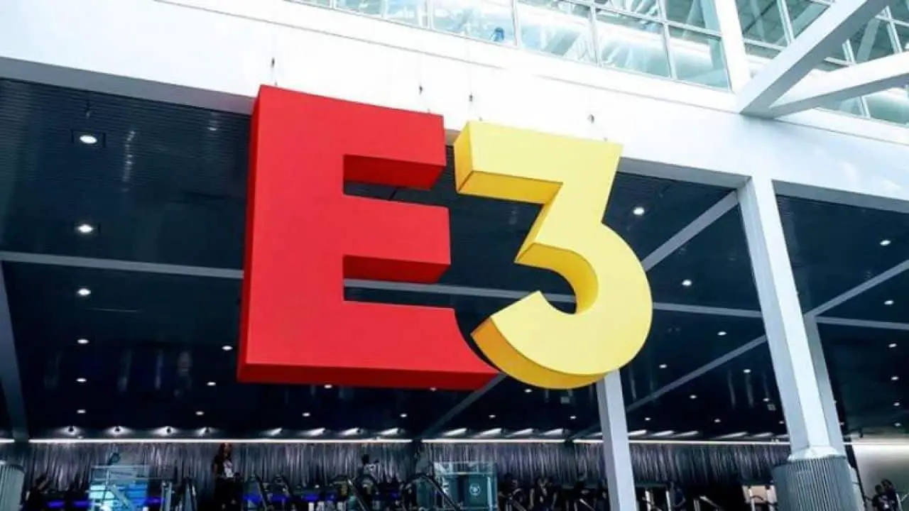 E3