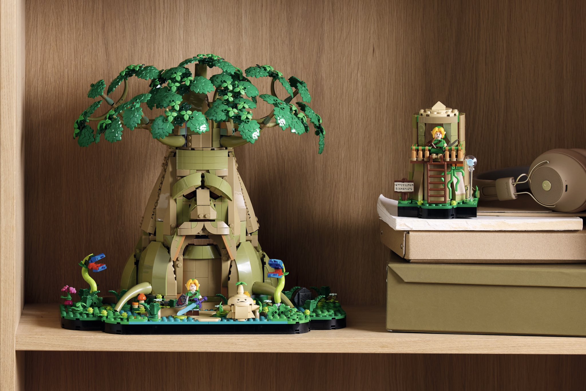 Il lego del deku tree di the legend of zelda è qualcosa di meraviglioso Il lego del deku tree di the legend of zelda è qualcosa di meraviglioso