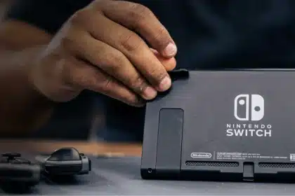 nintendo-switch-repair-hero.jpg