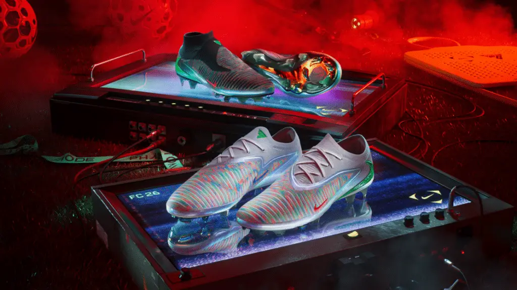 EA SPORTS FC x Nike Phantom 6: gli scarpini da calcio ora disponibili dentro e fuori dal gioco