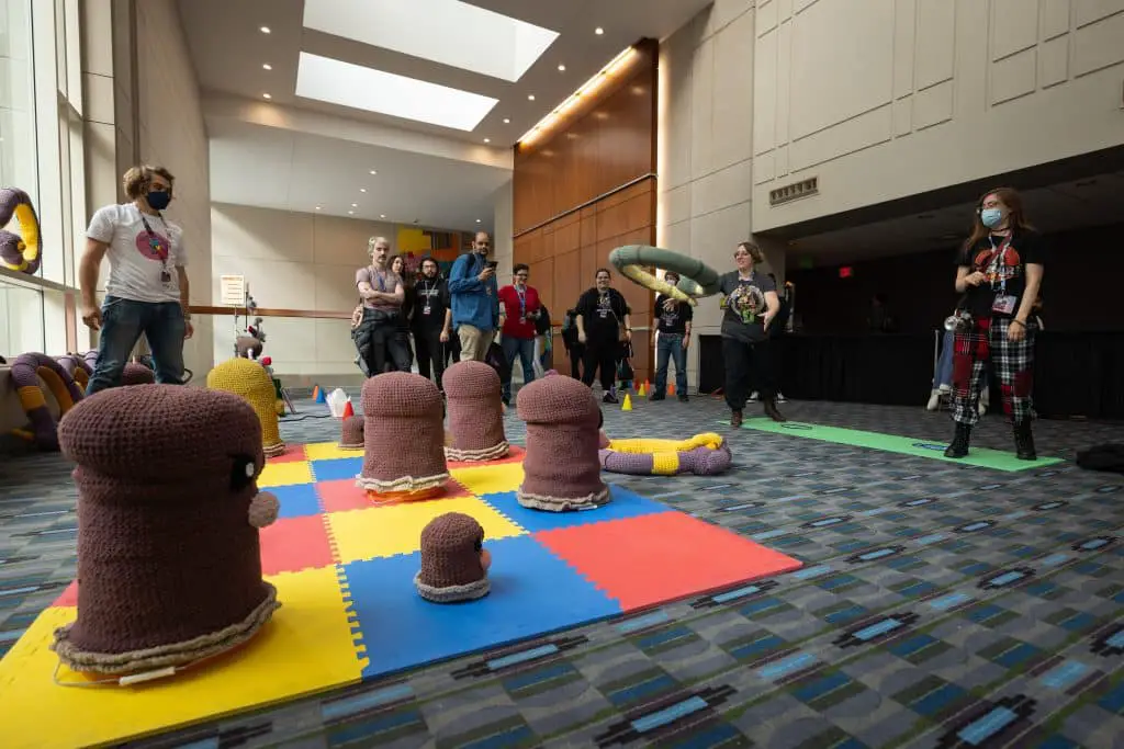 PAX Unplugged 2025: da Gloomhaven a Dice Throne, ecco la lineup degli espositori PAX Unplugged 2024 Day 2 - 1