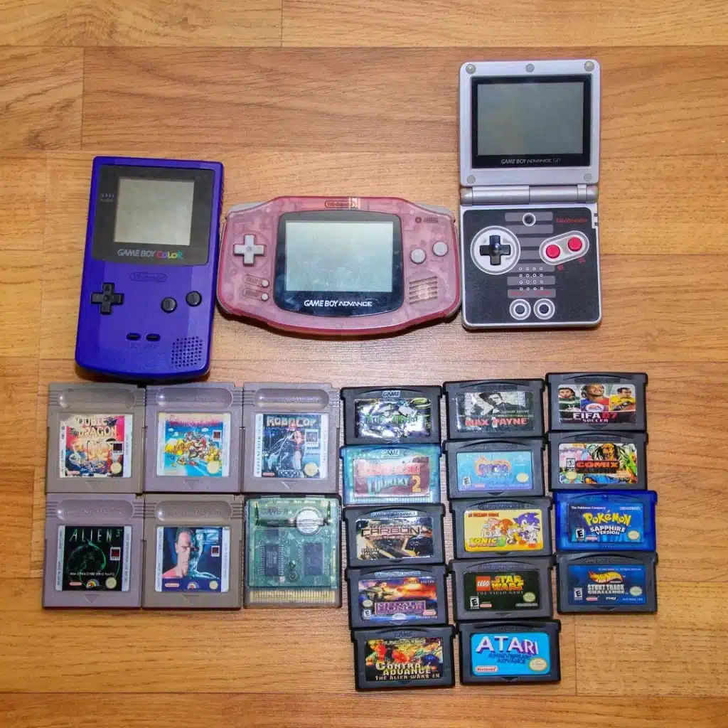 Il fan Nintendo che vendette i Game Boy per un iPhone 5 Il fan Nintendo che vendette i Game Boy per un iPhone 5