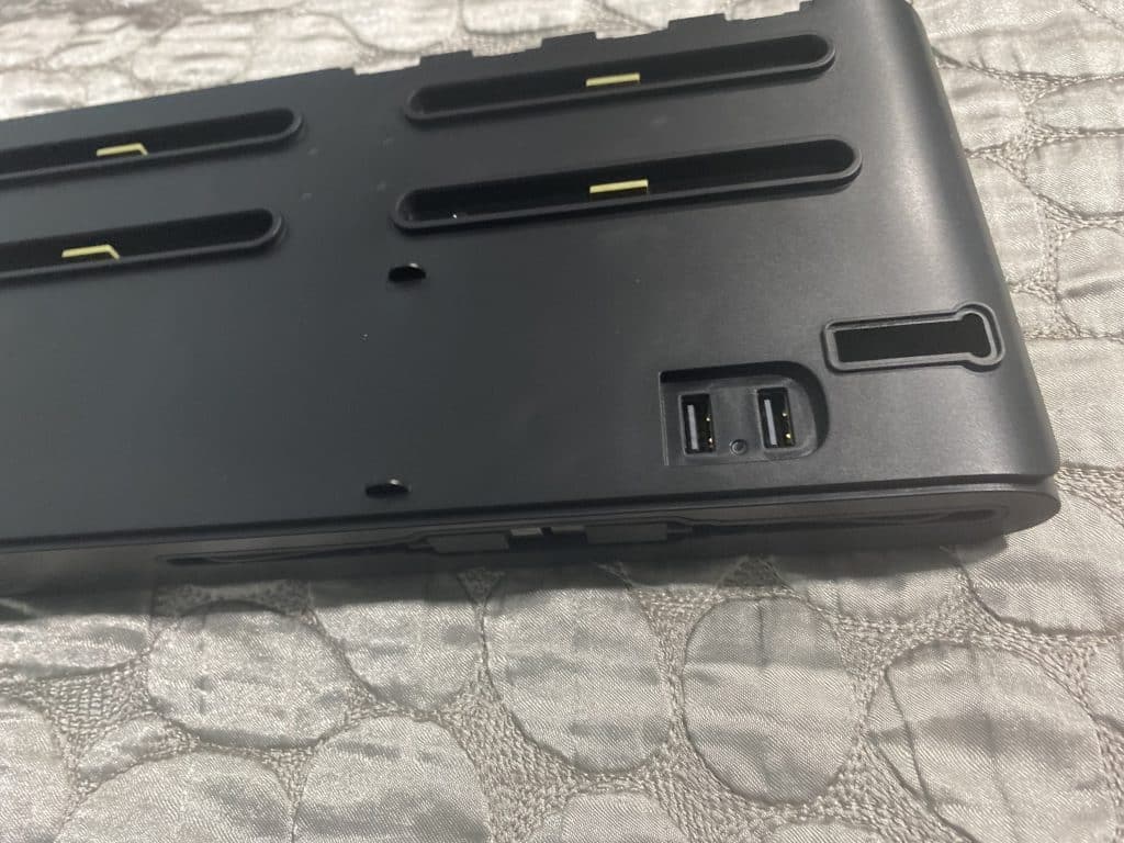 DLX2 + LED Multi-Function Charge Stand, recensione (Nintendo Switch e Switch 2)