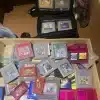 Sei seduto su una pila d’oro: un fan nintendo mostra la sua collezione di game boy nascosta in un cassetto